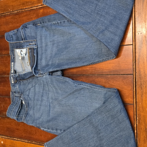 Eddie Bauer Classic Denim Jeans - Picture 1 of 2